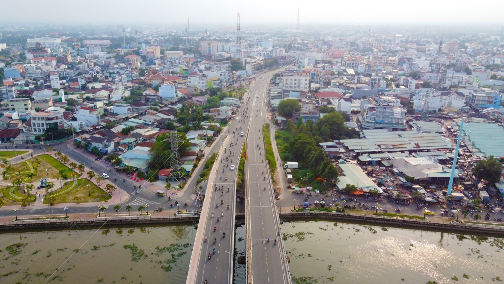 Hạ tầng giao thông hoàn thiện, kinh tế Long An sẽ bứt phá