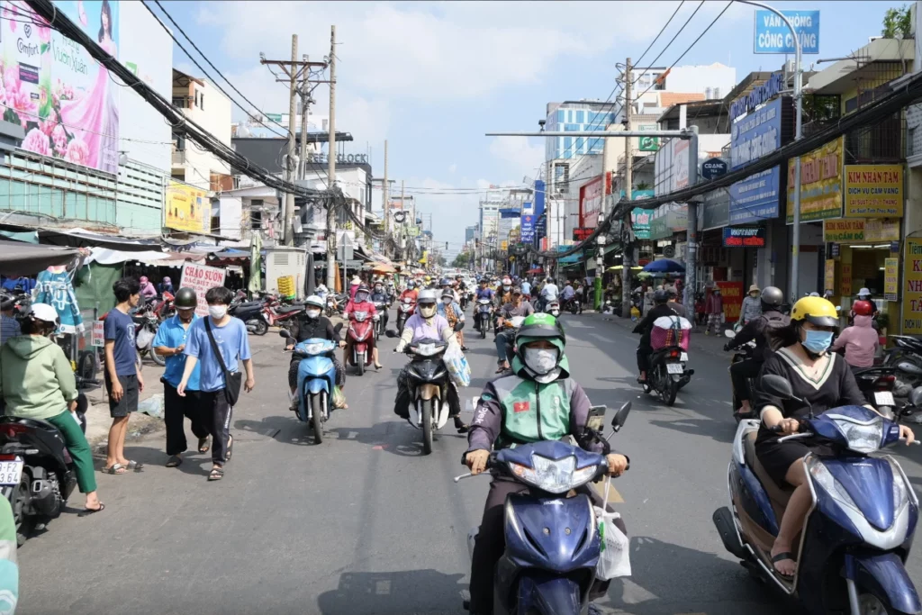 Tuyến metro số 2 giai đoạn 2 hầu như đi ngầm toàn bộ dọc đường Cách Mạng Tháng Tám và đường Trường Chinh