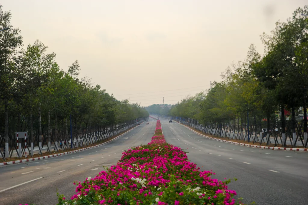 Trong tương lai, tuyến đường này có thể sẽ được mở rộng lên 10 làn xe xuyên suốt tuyến. Đồng thời, tỉnh Bình Dương cũng sẽ đầu tư xây dựng cầu vượt hầm chui ở điểm có đường giao với Mỹ Phước - Tân Vạn