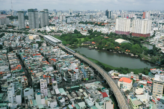 Đề xuất mở thêm đường tiếp cận ga trên cao tuyến metro Bến Thành - Suối Tiên